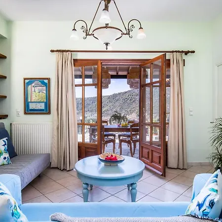 Peparethos * 斯塔菲罗斯