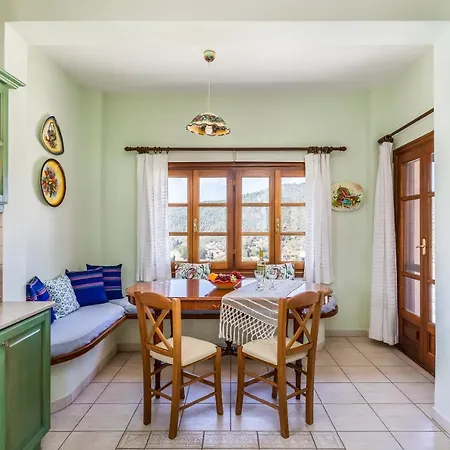 Peparethos 度假居 斯塔菲罗斯