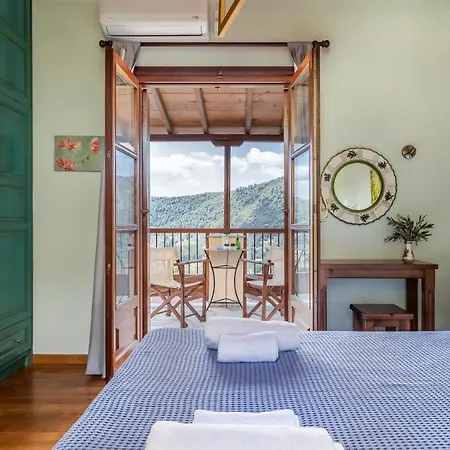 Peparethos * 斯塔菲罗斯