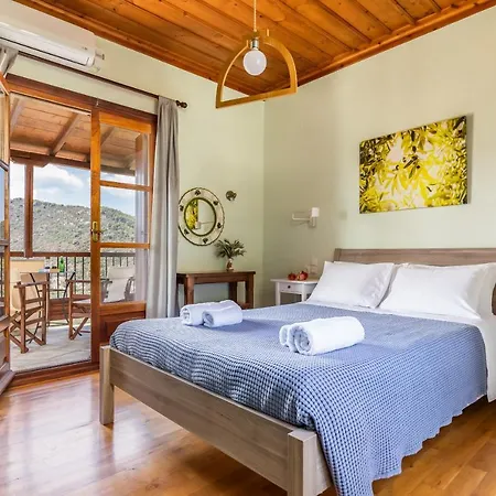 Peparethos * 斯塔菲罗斯