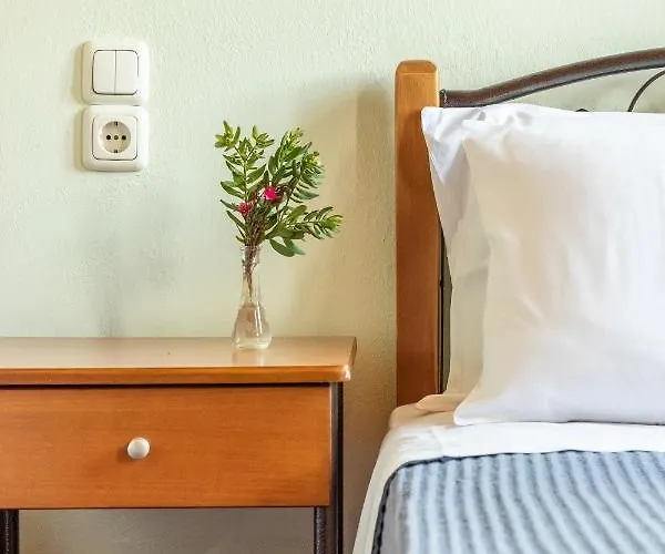 Peparethos Holiday home *